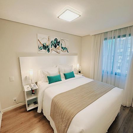 Sao Paulo Moema Times Square - Suite Luxo ภายนอก รูปภาพ